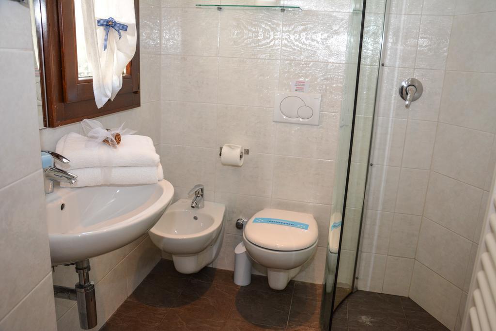 Sembenini Palace Riva Zewnętrze zdjęcie