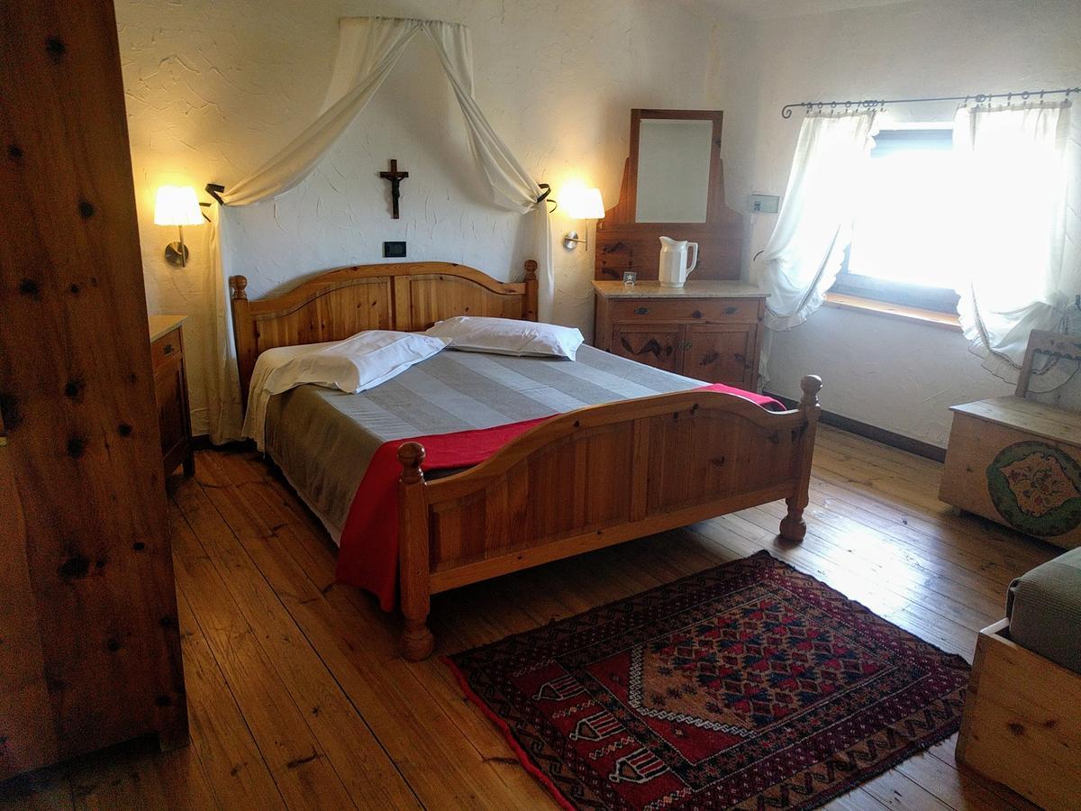 Sembenini Palace Riva Zewnętrze zdjęcie